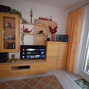 2-zimmer-ferienwohnung Gärten Der Welt Berlin