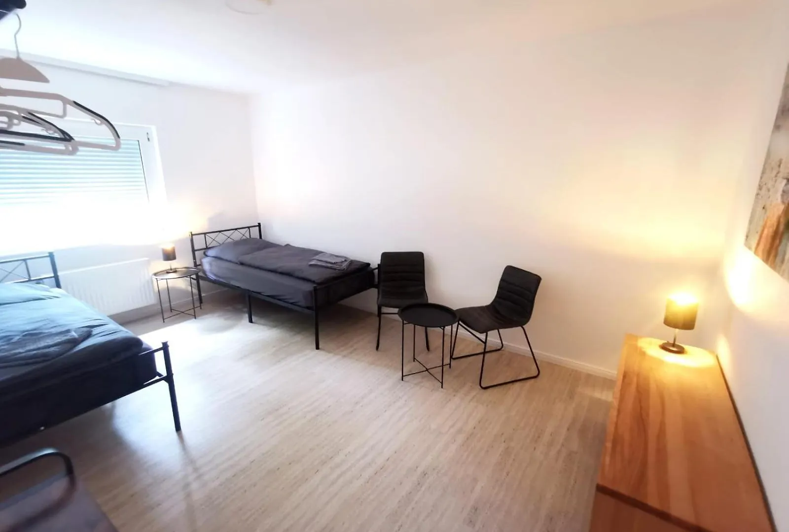 Monteur-Haus Prignitz Berlin Biesdorf, Marzan, Hellersdorf Apartment