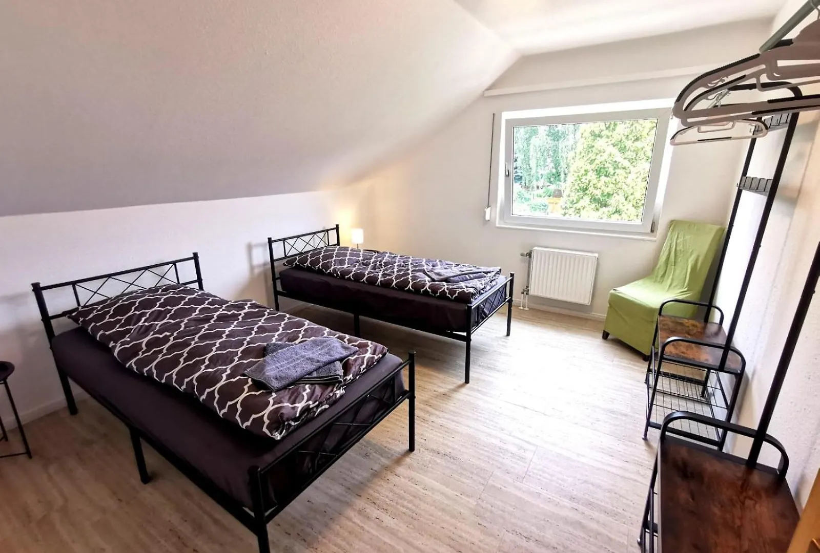 Monteur-Haus Prignitz Berlin Biesdorf, Marzan, Hellersdorf Apartment