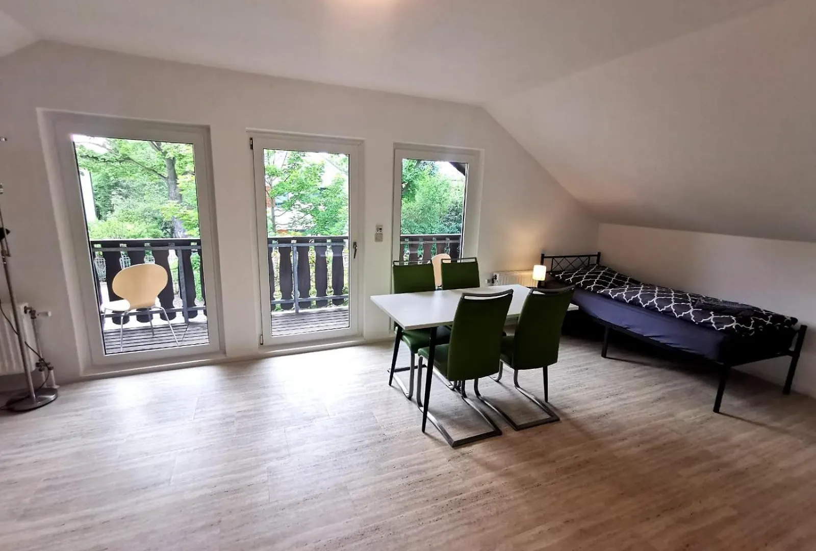 Monteur-Haus Prignitz Berlin Biesdorf, Marzan, Hellersdorf Apartment Germany