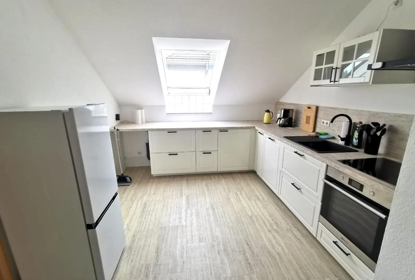 Monteur-Haus Prignitz Berlin Biesdorf, Marzan, Hellersdorf Apartment